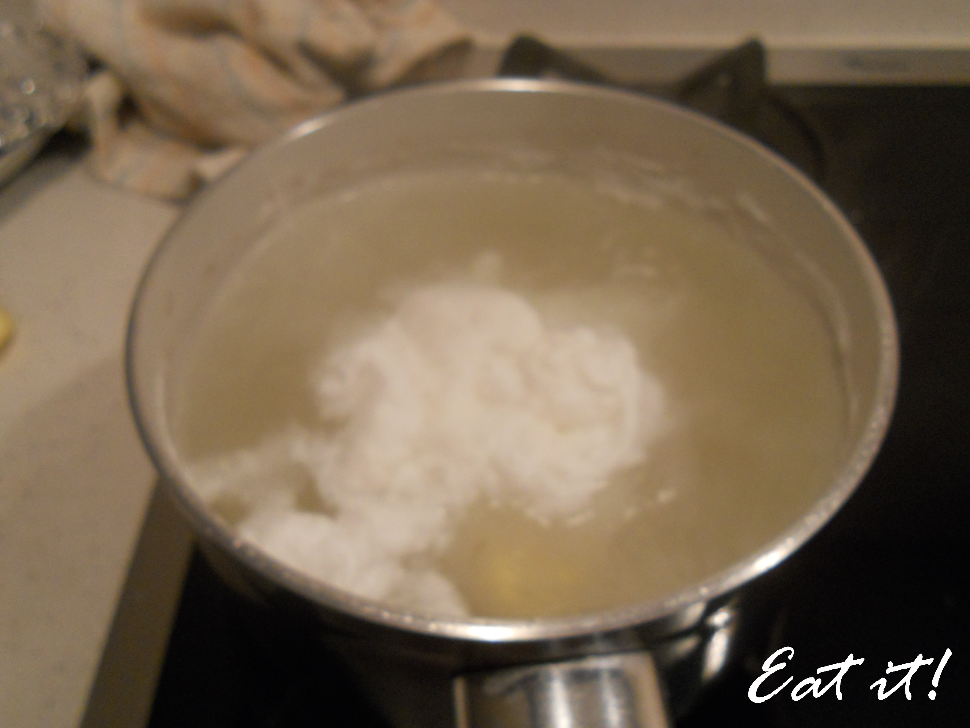 Uova fantasia - Uovo in camicia Uova fantasia - Uovo in camicia